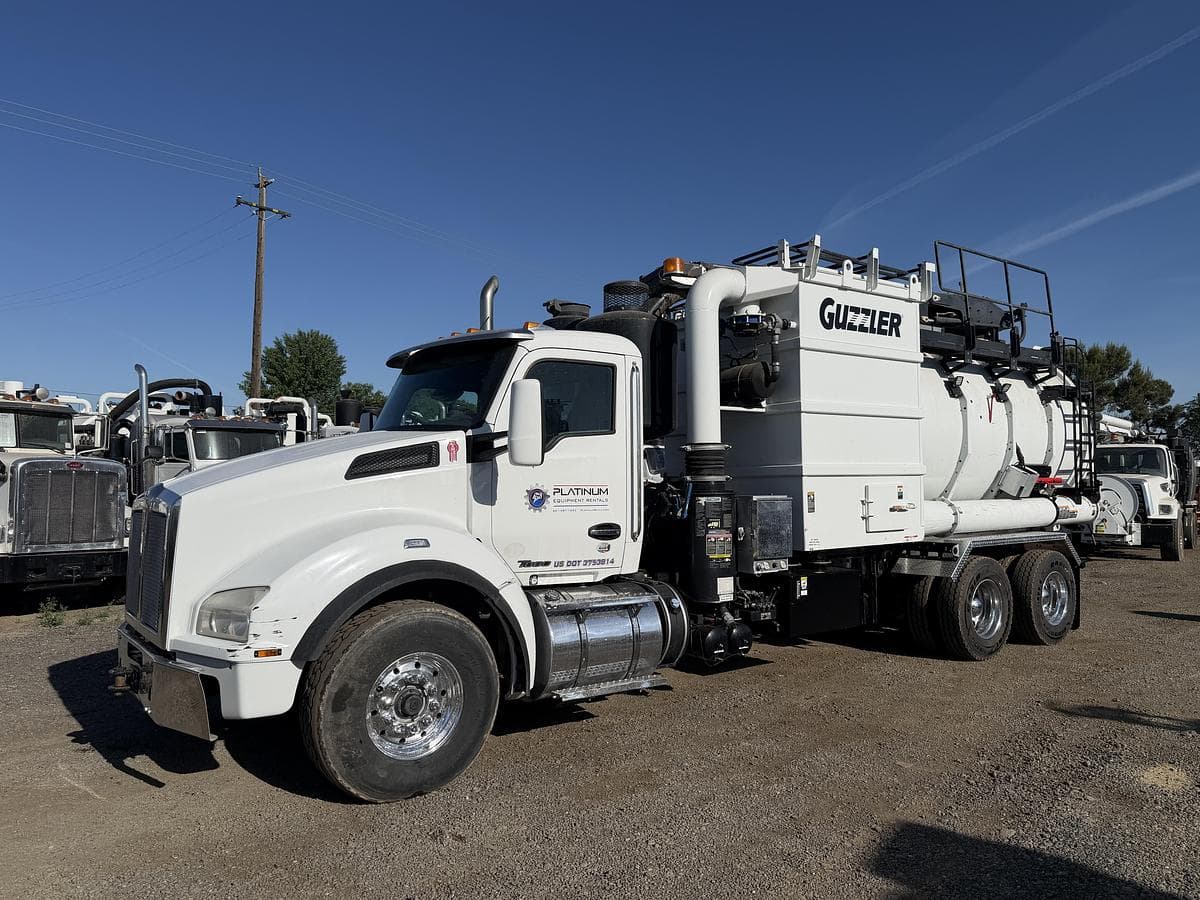 2018 GUZZLER CLASSIC KENWORTH T880 — photo 1 of 9