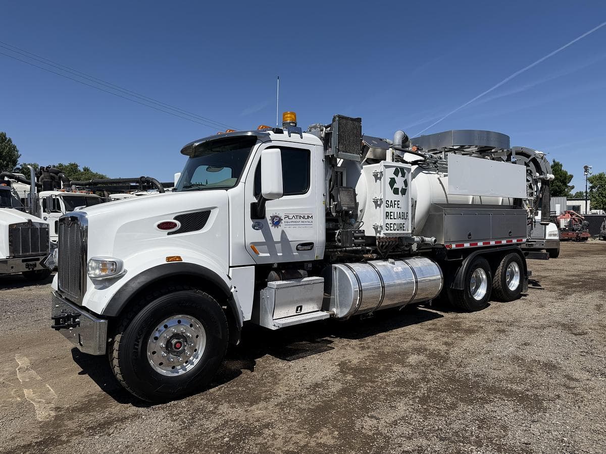 2018 KAISER AQUASTAR PETERBILT 567 — photo 1 of 8
